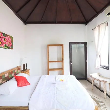 Nyoman And Susan Guest House 2